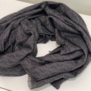 Tory Burch Mosaic Logo Jacquard Scarf (Black)